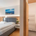 Panoramachalet Emmylou Holiday home *